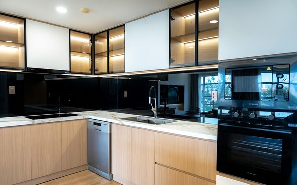 Crafting a sensory haven: a comprehensive uk guide to enhancing outdoor adventures for the visually impaired